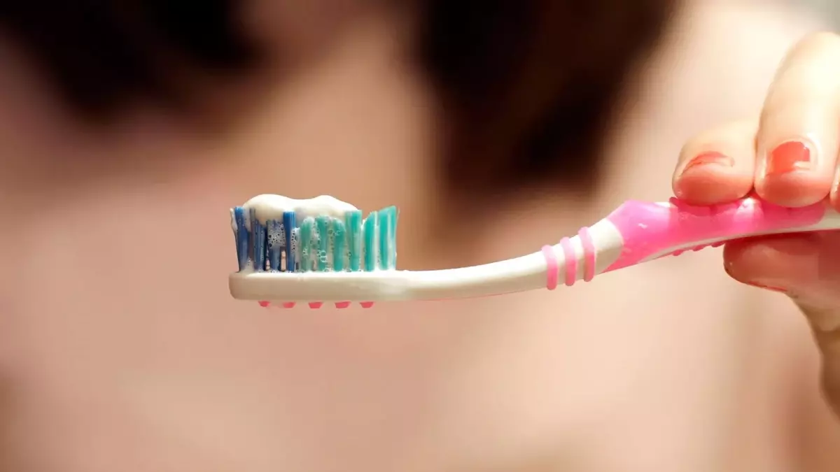 Diş Fırçası Ne Sıklıkla Değişmeli?